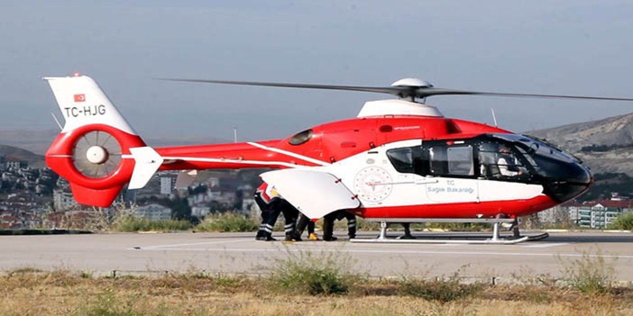 Nallıhan'da hava ambulansı kalp krizi geçiren hasta için havalandı