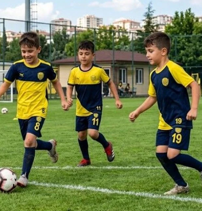 MKE Ankaragücü futbol okulunda kayıt dönemi başladı