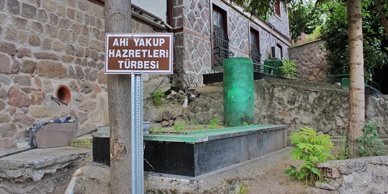 Ahi Yakub Hazretleri Türbesi bakımsızlığa terk edildi: Kötü koku ve yıpranan mezar taşları tepki çekiyor