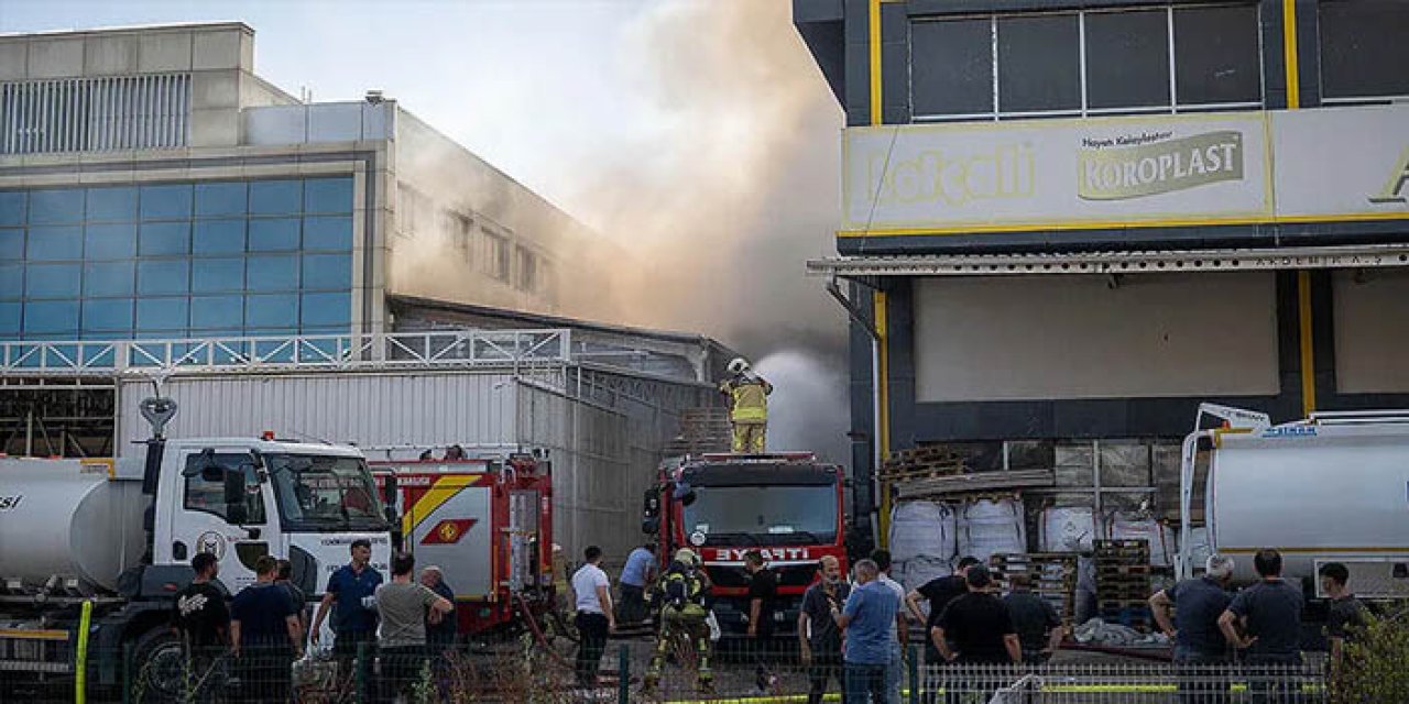 Başkentte market deposunda çıkan yangın söndürüldü