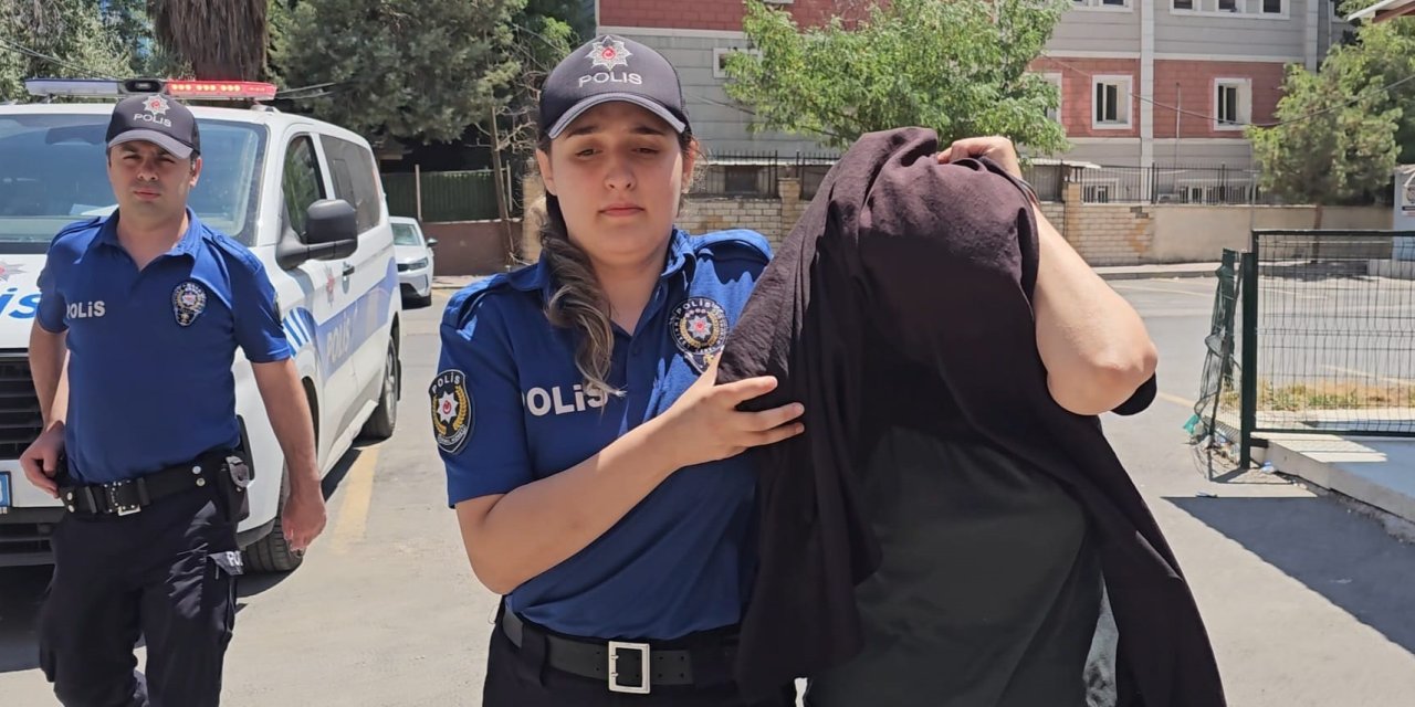 Hemşire kıyafetiyle bebek kaçırma girişimi iddiasında şüpheli adliyeye sevk edildi
