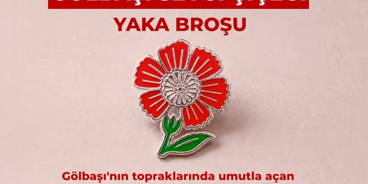 İletişim Başkanı Duran’dan 15 Temmuz’un 10. yılına özel rozet paylaşımı