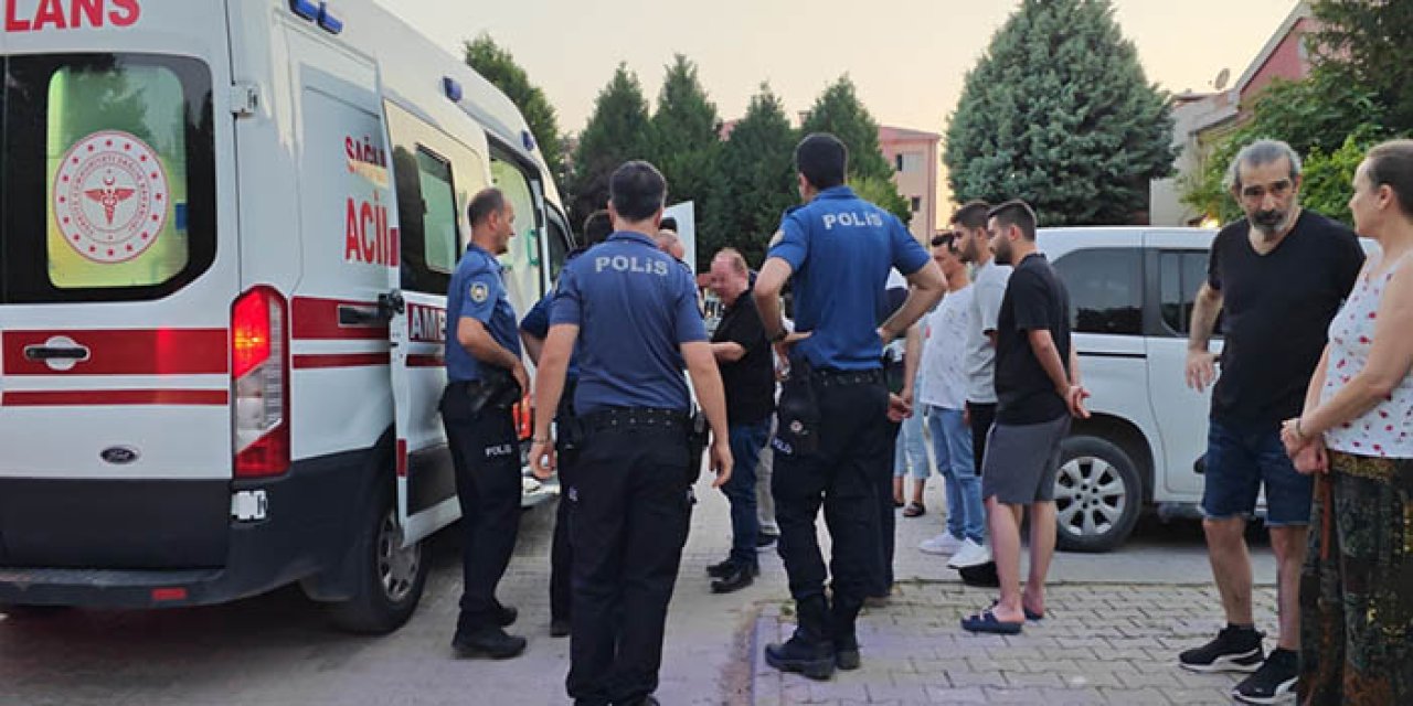 Tartıştığı babasını bıçakla yaraladı