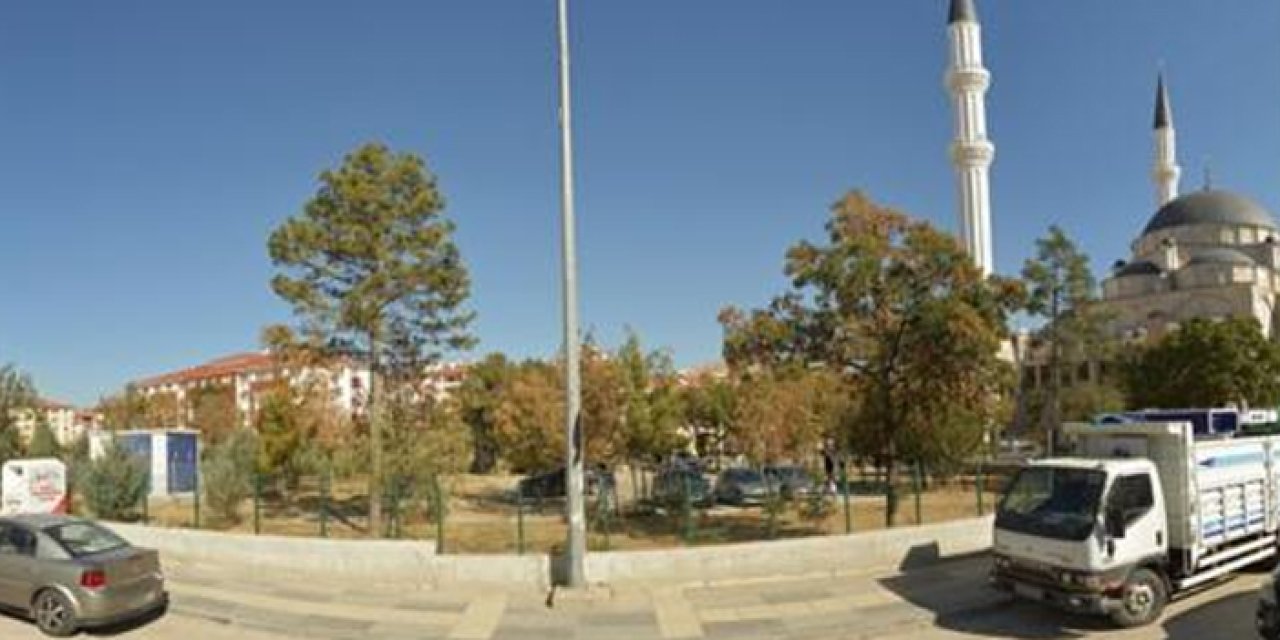 Yenikent meydanı yenileniyor: Sincan Belediyesi düğmeye bastı