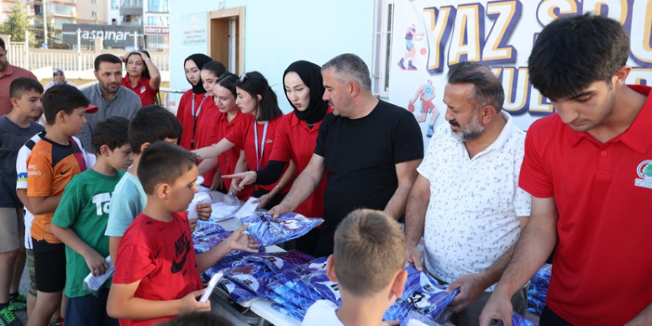 Pursaklar'da spor seferberliği: Minik yetenekler sahaya indi