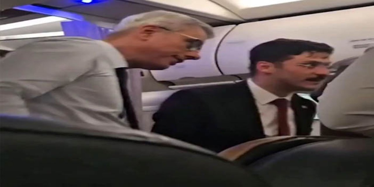 Sağlık Bakanı Memişoğlu, THY uçağında rahatsızlanan yolcuya müdahale etti