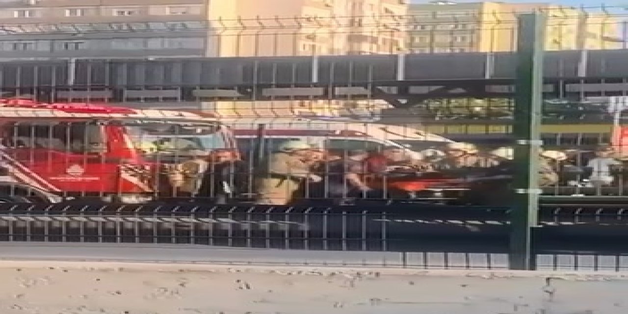 Bahçelievler’de metrobüs çarpan kadın ağır yaralandı
