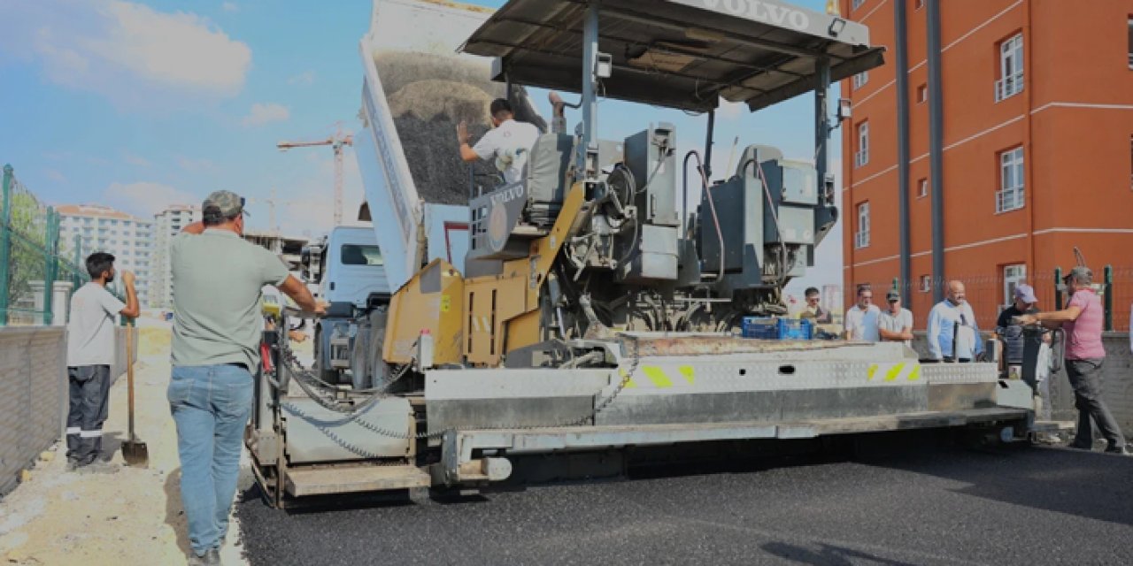 Sincan’da asfalt mesaisi: Alcı Mahallesi’nde yollar yenileniyor