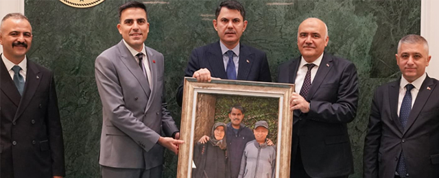 Kızılcahamam için Ankara’da kritik zirve: Başkan Acar Bakan Kurum’u ziyaret etti