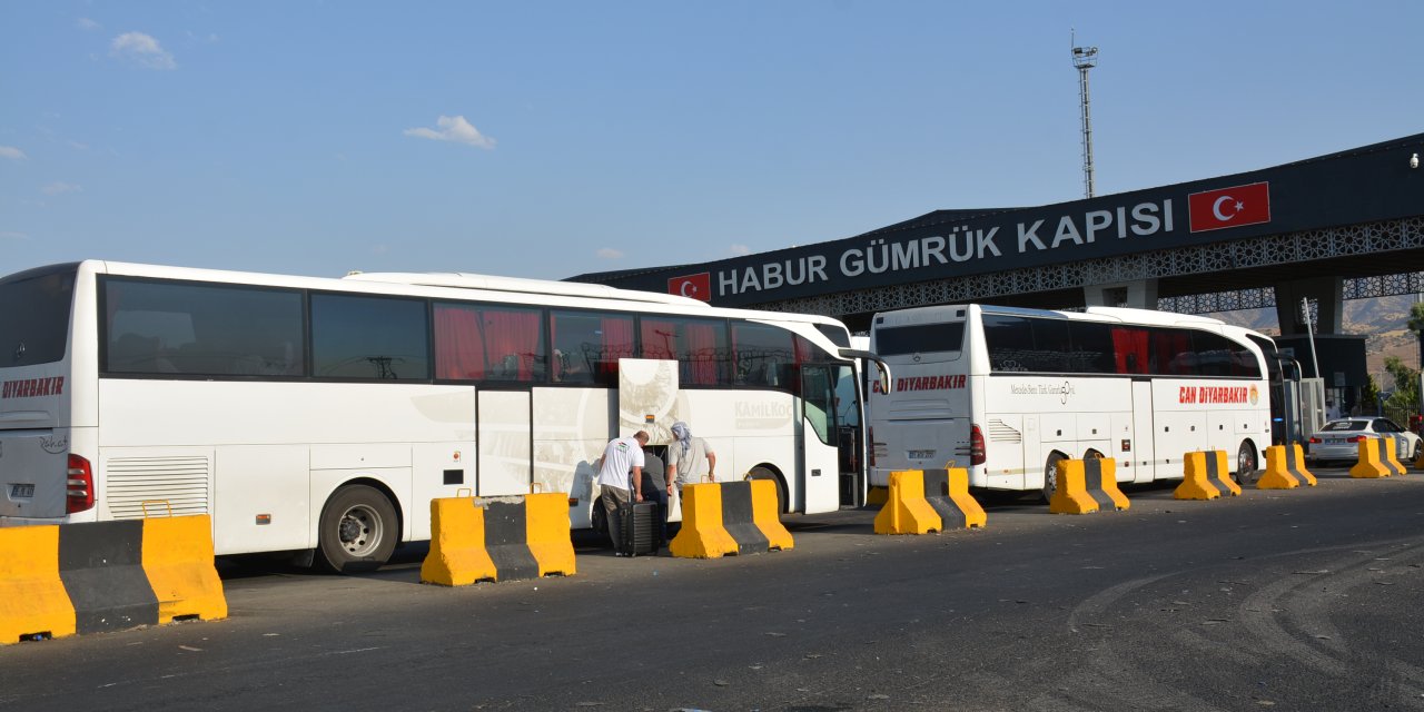 'Filistin Konvoyu' Habur'dan Irak’a giriş yaptı
