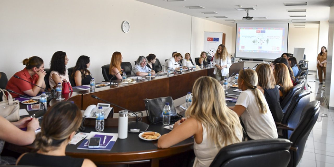 ABB’de kadın dostu kentler için yeni yol haritası belirlendi