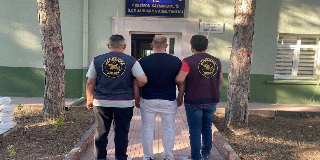 Kırmızı bültenle aranan H.B. Amasya’da yakalandı