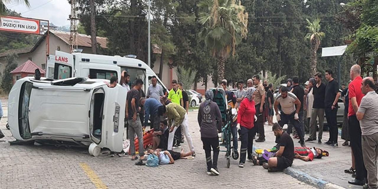 Osmaniye'de iki otomobil çarpıştı: 5 yaralı