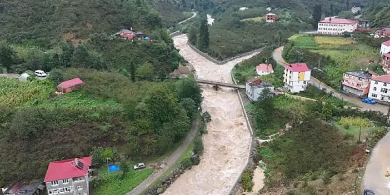 Rize'de Şiddetli Yağış: 42 Köyde Heyelan ve Taşkın