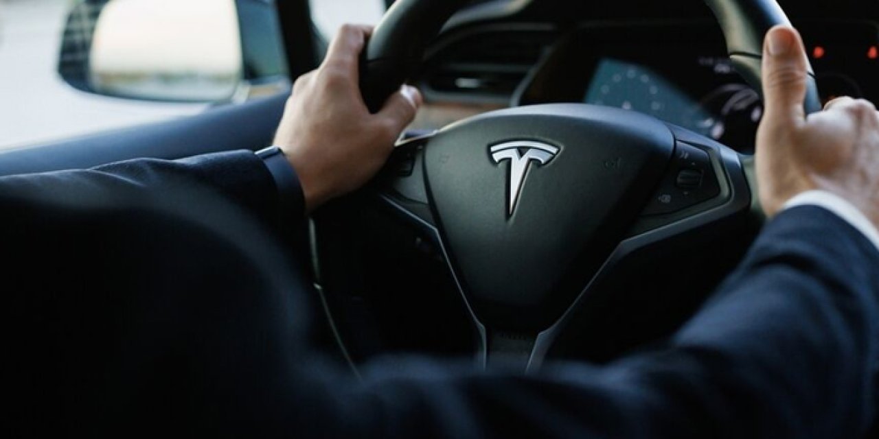 Sıfır Tesla’yı geçen ikinci el fiyatına dev ceza kesildi