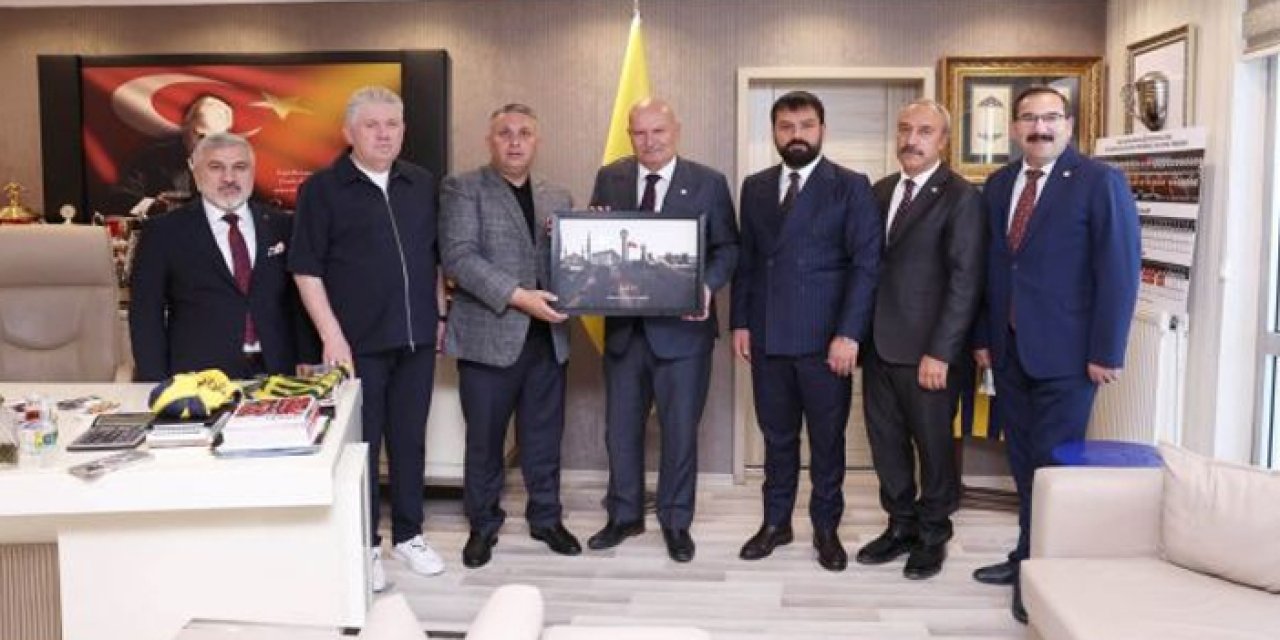 ATO Başkanı Gürsel Baran ve beraberindekiler Ankaragücü’nü ziyaret etti