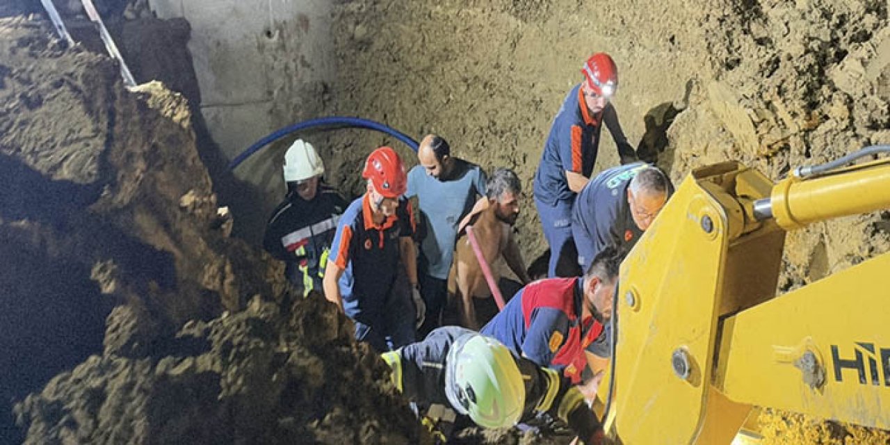 Su kuyusuna hortum bağlarken baba- oğul toprak altında kaldı