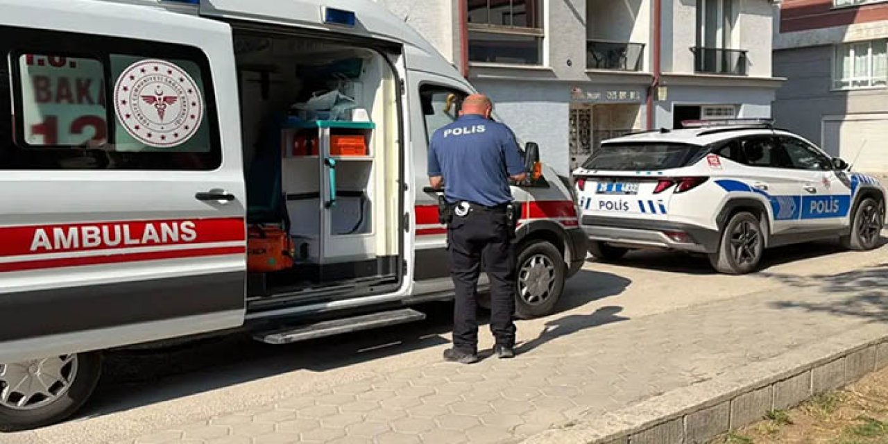 Seyyar satıcı sokak ortasında bıçaklandı