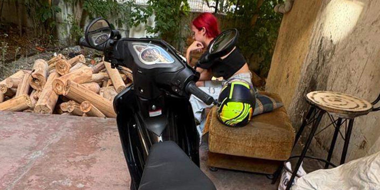 Ehliyetsiz motosikletli yaya geçidinde çarptı: 'Yaya geçidi için de ders versinler'