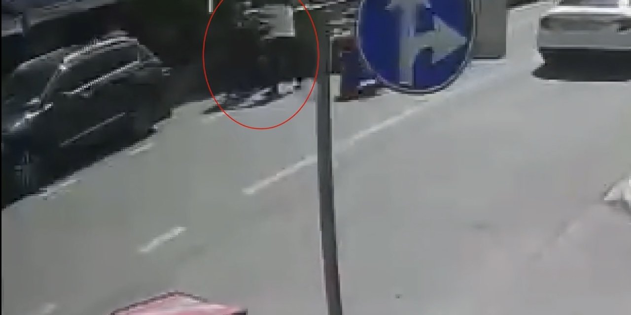 Şişli’de motosiklet kavgası: Yumruk atan araç sahibini bacağından bıçakladı