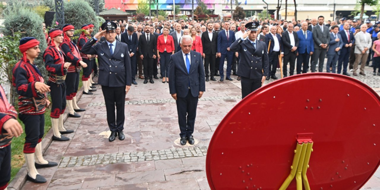 Mamak’ta 30 Ağustos coşkusu: Zafer Bayramı törenle kutlandı