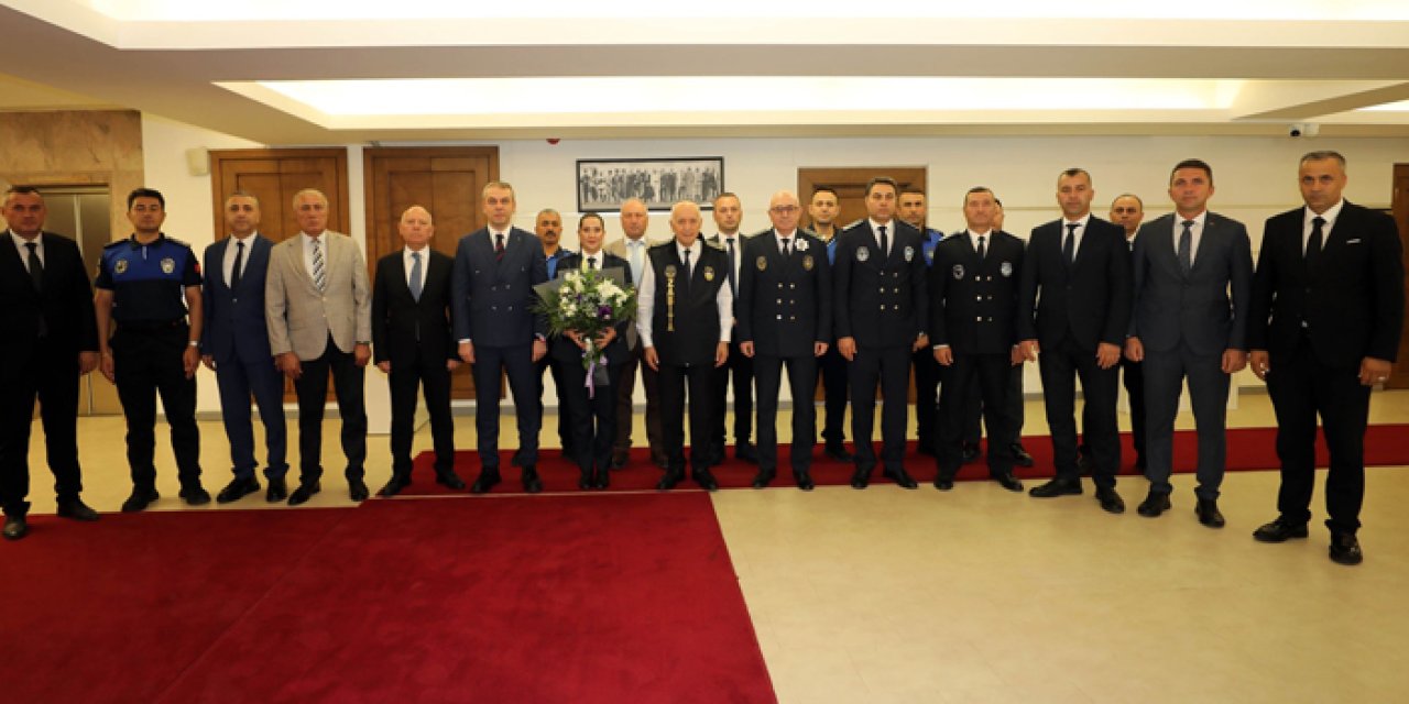 Yaşar’dan zabıtalara 200. yıl kutlaması