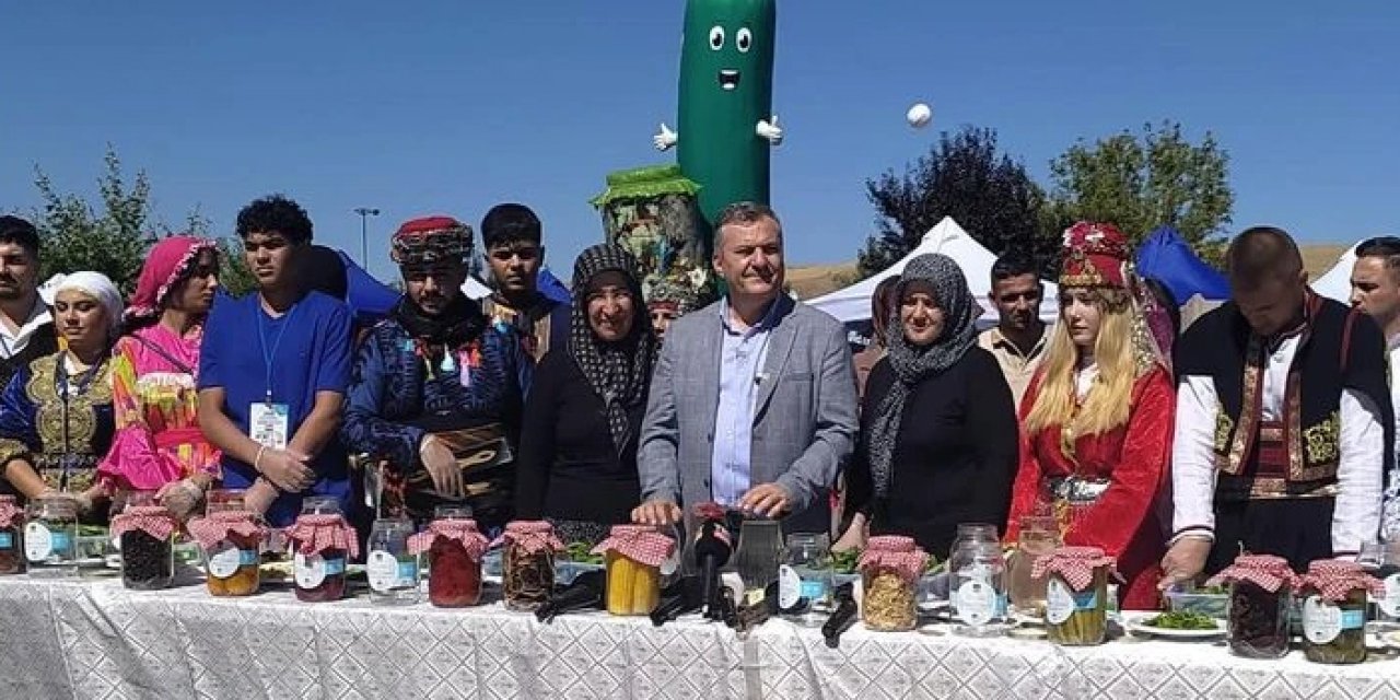 Çubuk’ta turşu festivali başladı: 6 Eylül’e kadar devam edecek