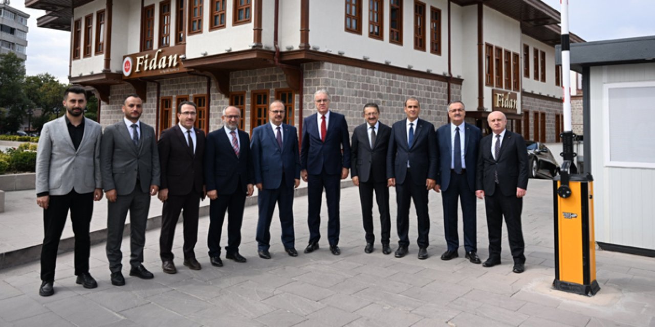Ankara Valisi Canbolat Altındağ’ı gezdi