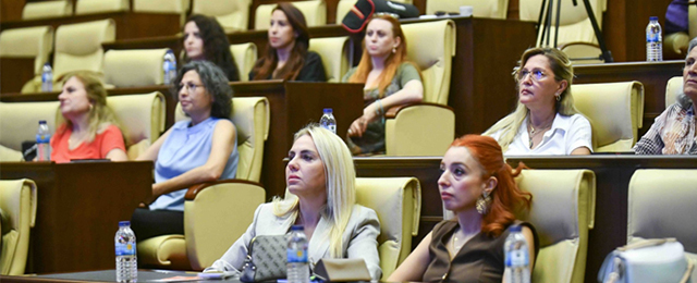 ABB’den kadın muhtarlara destek buluşması