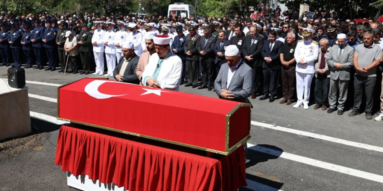 Eski Mamak Emniyet Müdürü Mevlüt Kaynak’ın oğlu son yolculuğuna uğurlandı