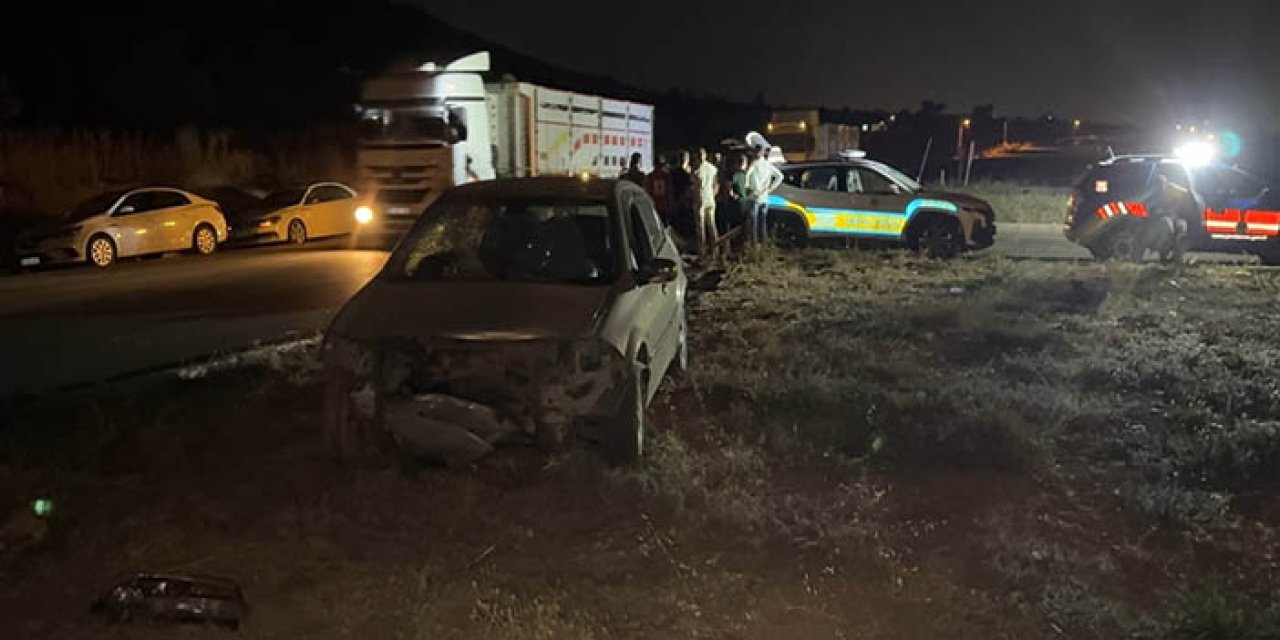 Kilis'te otomobil ile motosiklet çarpıştı: 2 yaralı
