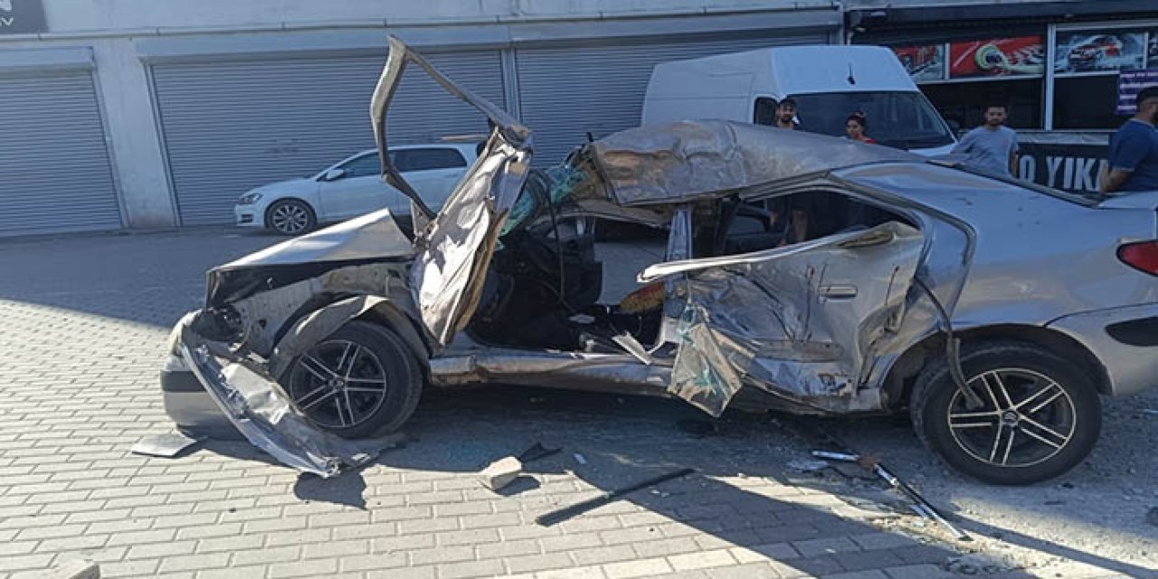 Ankara'da beton mikseri ile otomobil çarpıştı: 5 yaralı