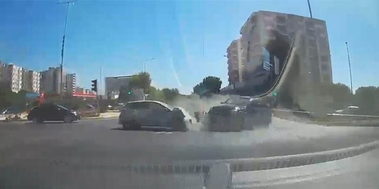 Kırmızı ışık ihlali kazaya yol açtı: 3 yaralı