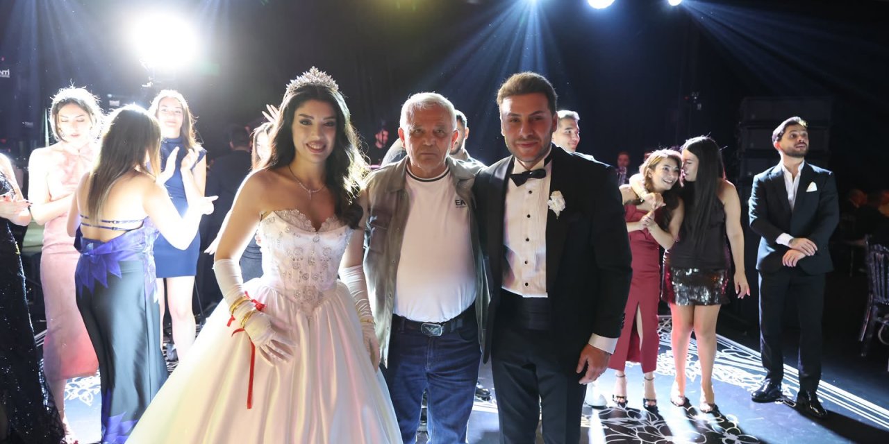 AK Partili ABB Meclis üyesi oğlunu evlendirdi