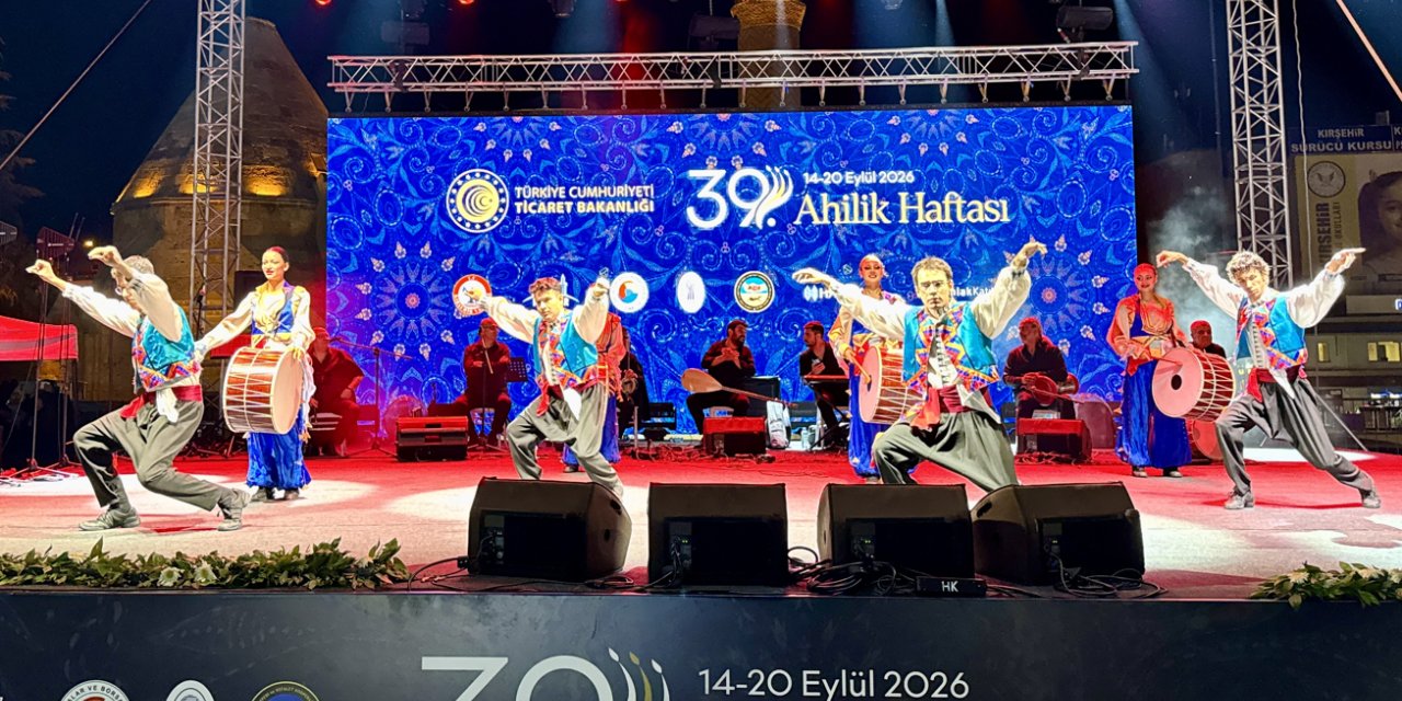 Kırşehir'de 39. Ahilik Haftası Kapsamında Halk Konseri Düzenlendi