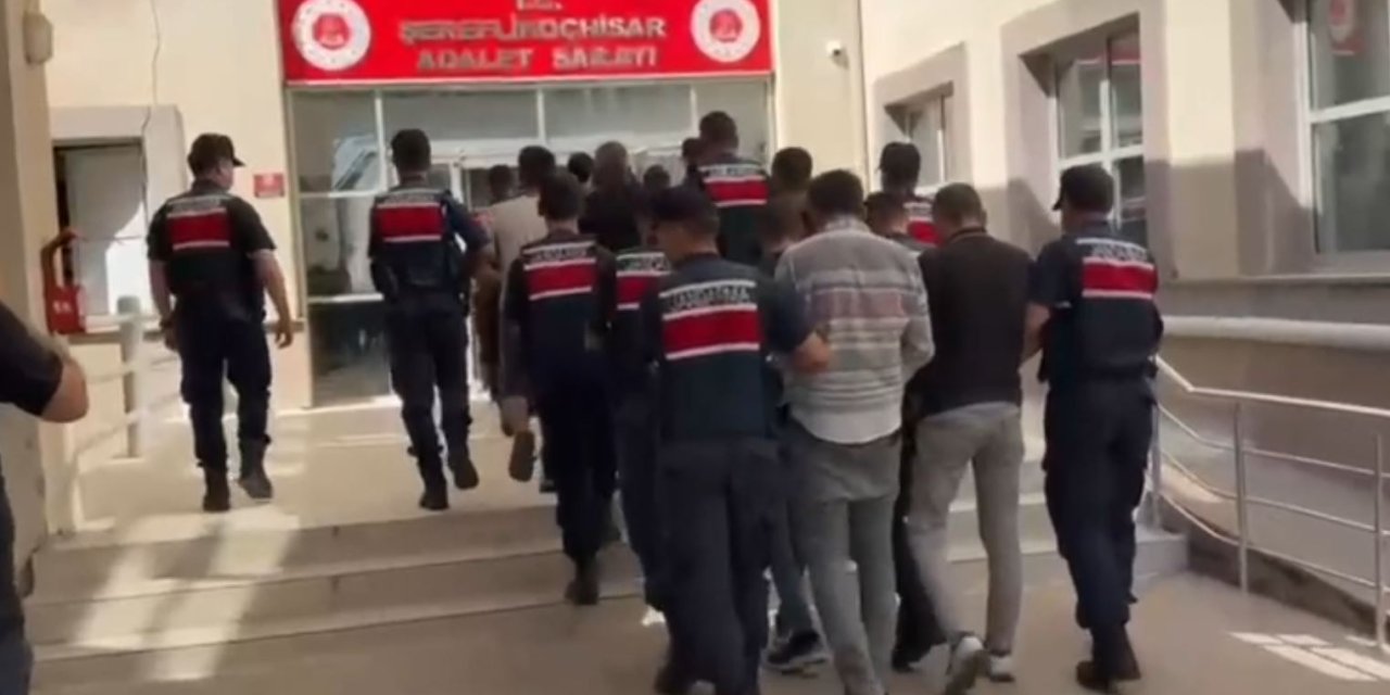 Ankara’da uyuşturucu ticareti operasyonu: 17 gözaltı