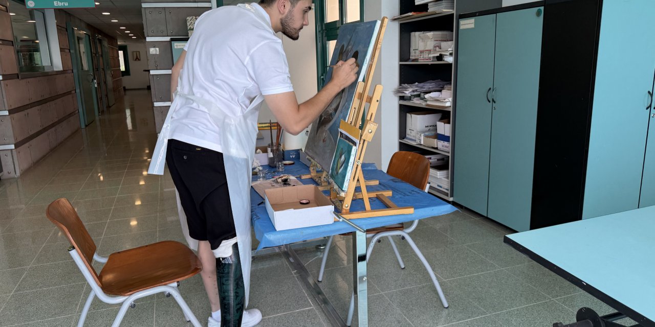 Gazi, protez bacağıyla hayata tutundu