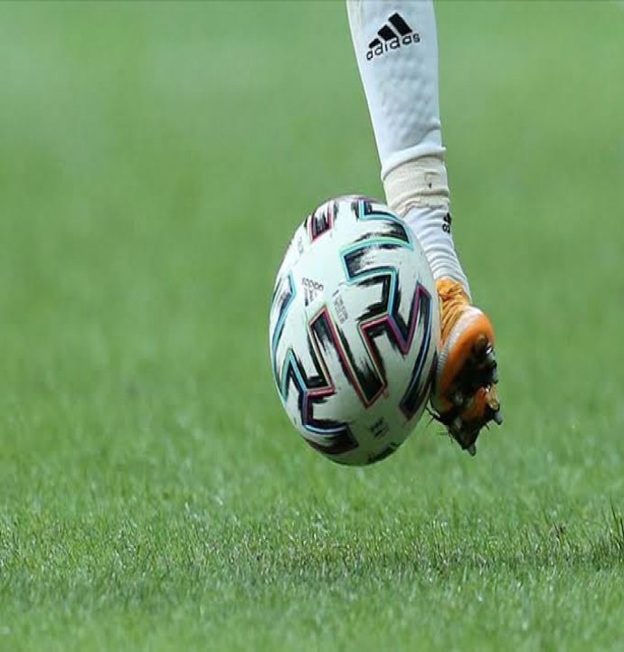 FIFA'dan 4 Türk takımına 3'er dönem transfer yasağı