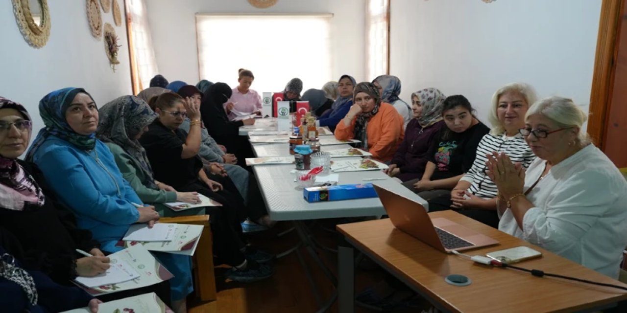 Çubuk’ta Kadınlara Sirke Yapımı Ve Markalaşma Eğitimi Verildi