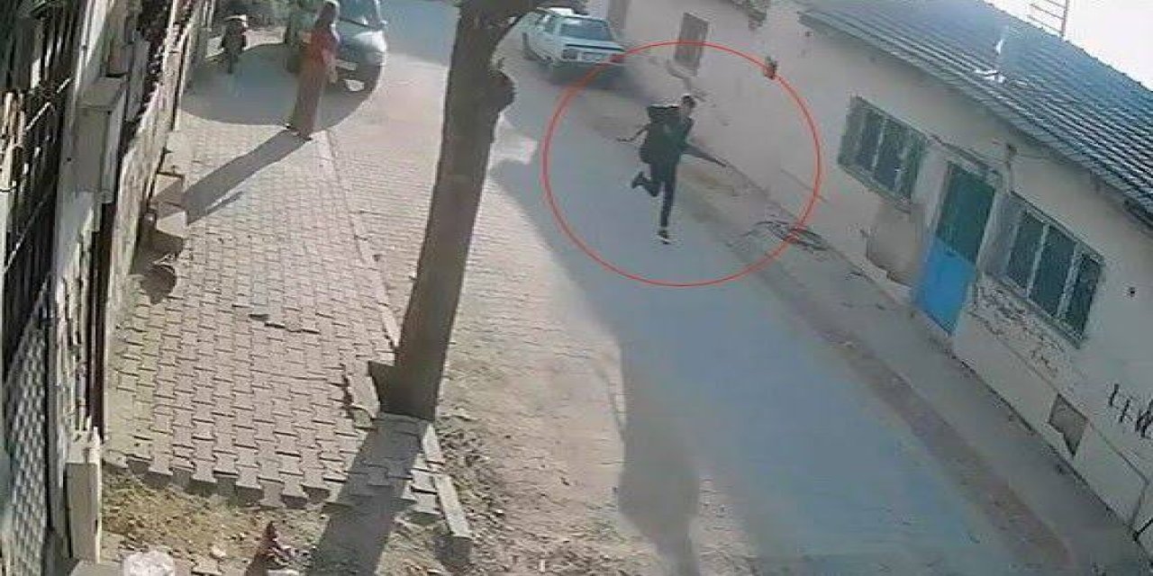 Manisa’da okul önünde dehşet saçan saldırgan böyle görüntülendi!