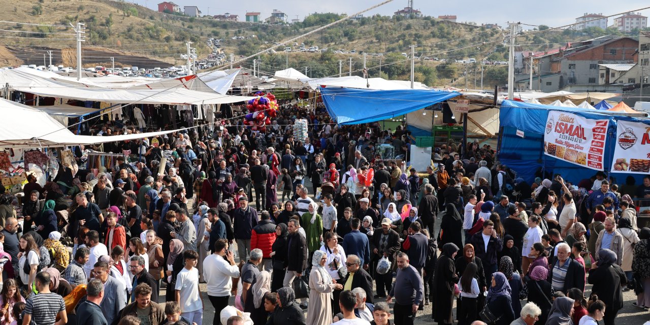 Tarihi Gerede Panayırı’nda Rekor Katılım: 3 Günde 1 Milyona Yakın Ziyaretçi