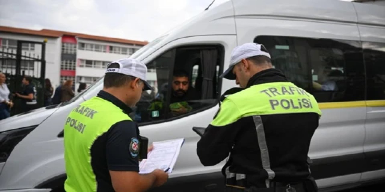 Gölbaşı'nda okul denetimi: 1013 kişi kontrol edildi