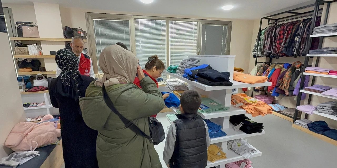 Hayır Çarşısı’ndan Destek: 25 bin kişiye ulaştı