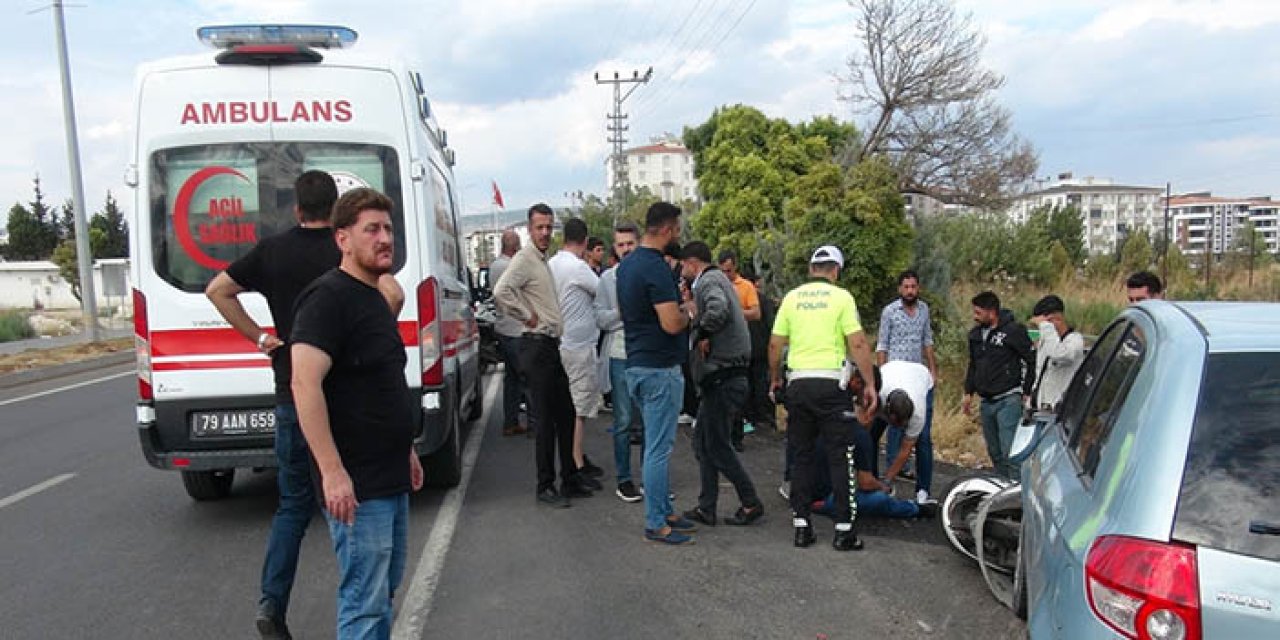Kilis'te motosiklet ile otomobil çarpıştı: 2 yaralı