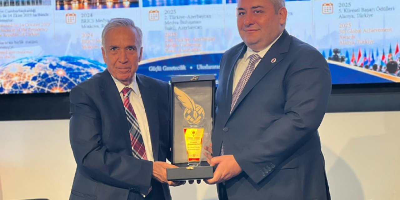 Keçiören’e uluslararası Küresel Hizmet Ödülü geldi