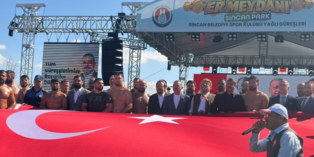 Sincan’da güreşçiler er meydanına çıktı