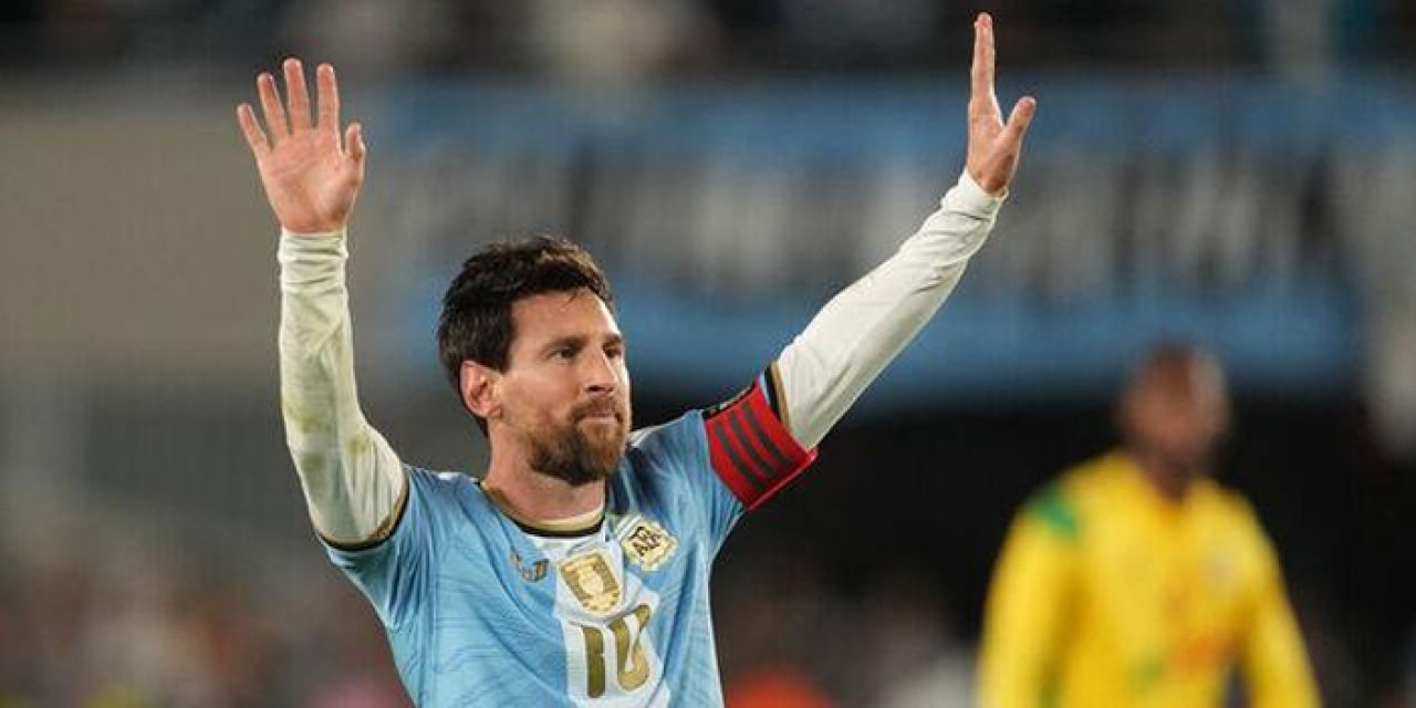 Messi Arjantin’e veda etti: Milli forma ile son maçını oynadı