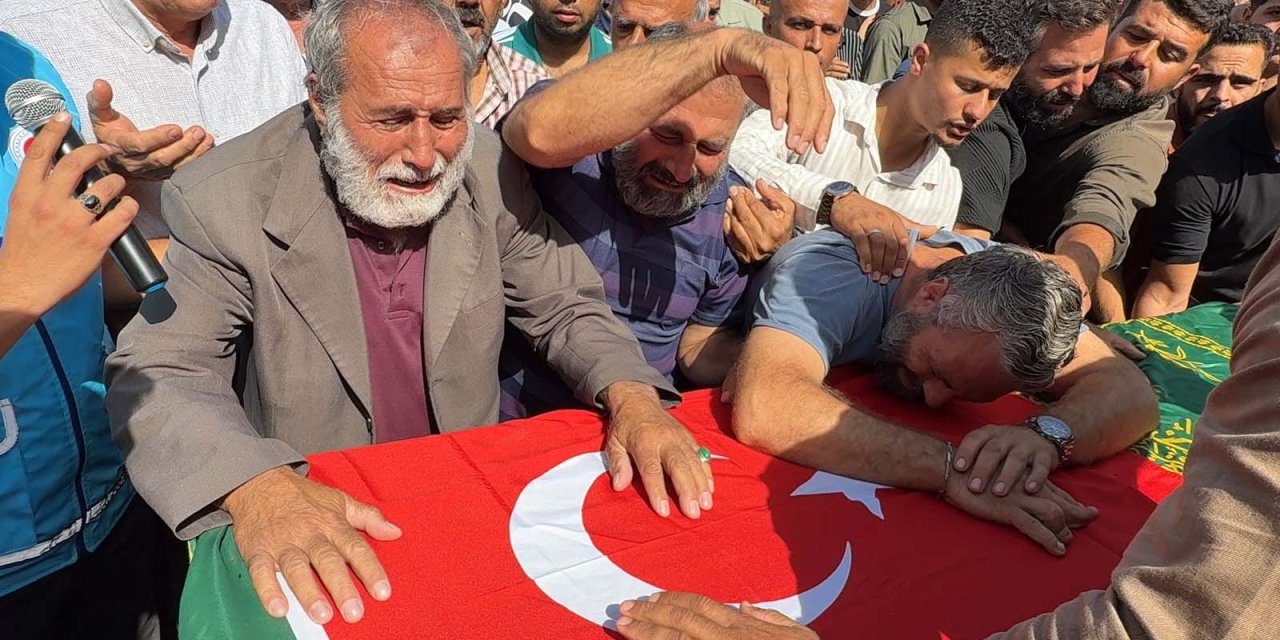 Girne açıklarındaki gemi faciasında ölen Mustafa Demir son yolculuğuna uğurlandı