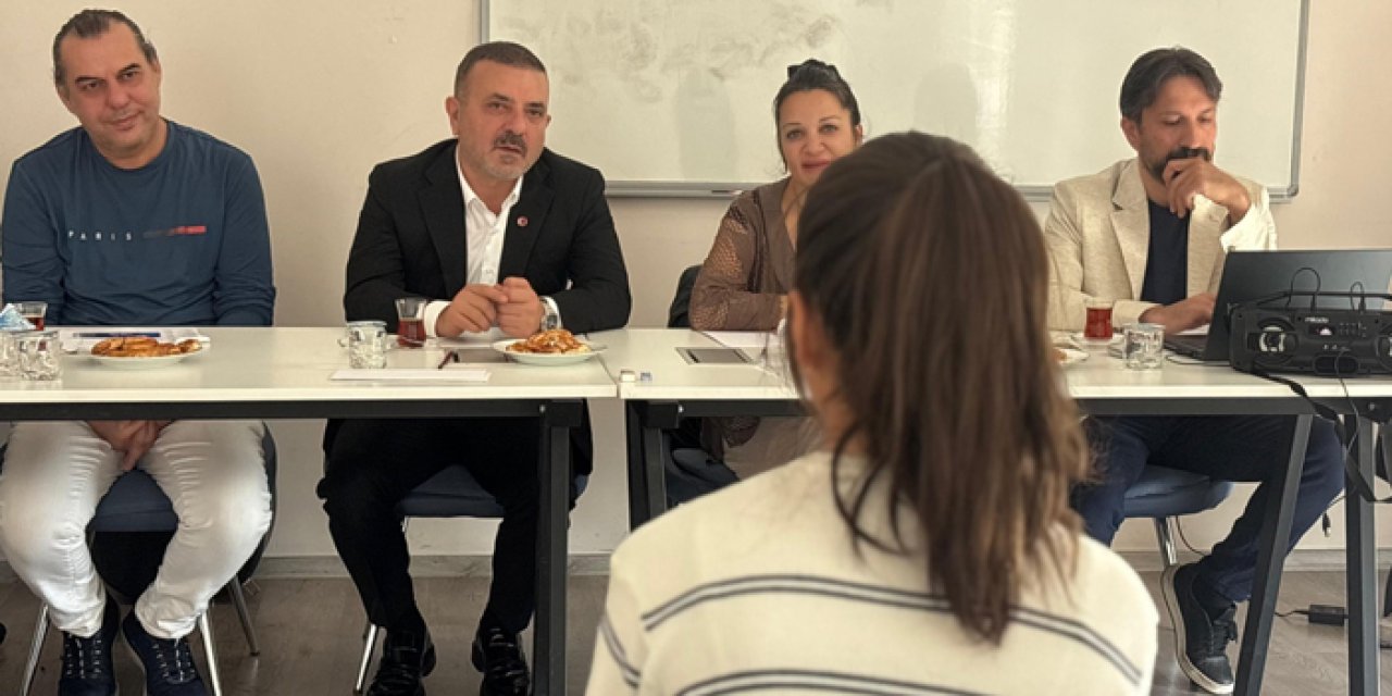 Sincan’da çocuklar Türk musikisi için yarıştı