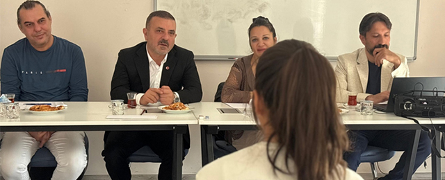 Sincan’da çocuklar Türk musikisi için yarıştı